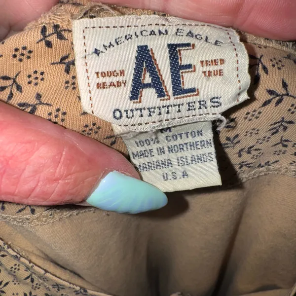 American Eagle Vintage floral Henley shirt - Image 6