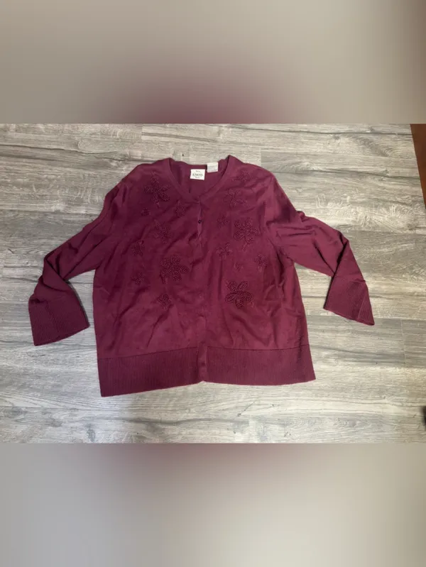 Tailor B. Moss Burgundy Floral Button-Front Cardigan - Image 2