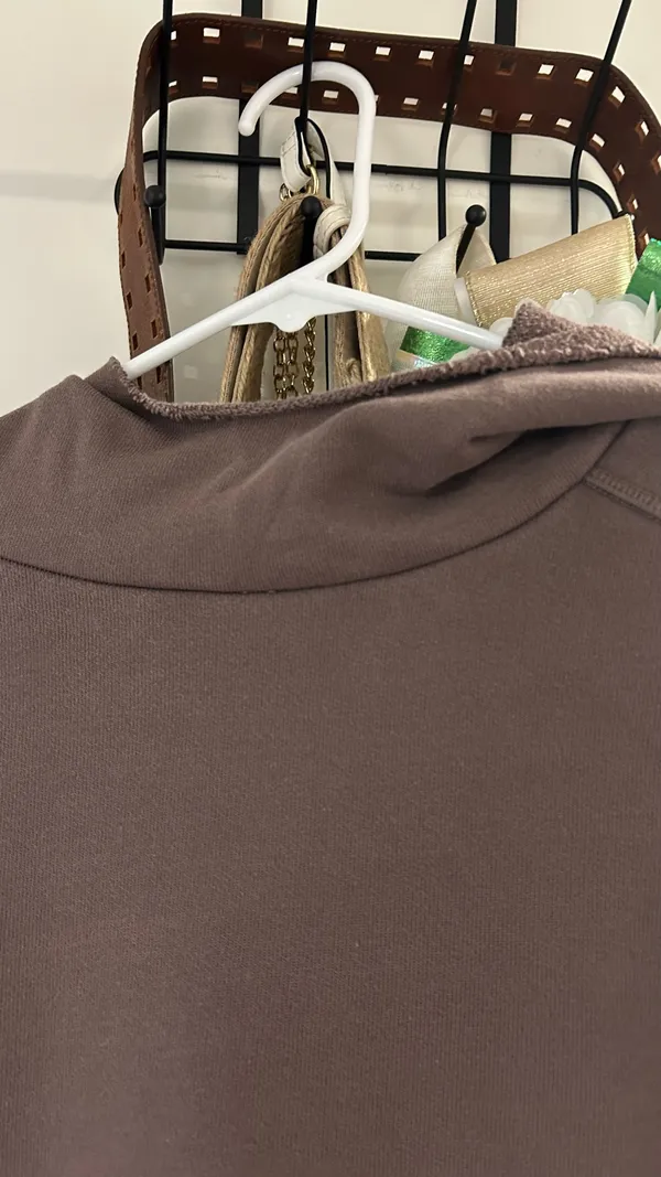 Alo Flare Sleeve Hoodie - Image 4