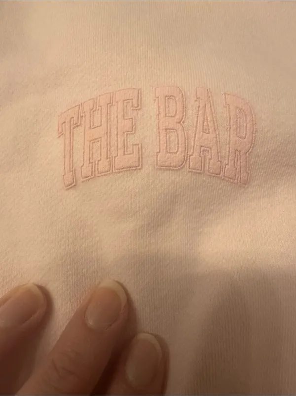 THE BAR‎ Varsity Untucked Crewneck Sweatshirt - Image 3