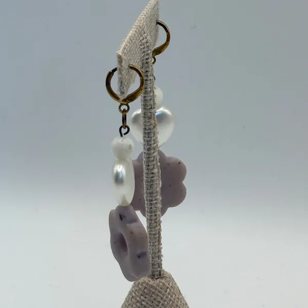 Dangle Earrings Pearl Heart Flower Lavender Gold Tone‎ Jewelry - Image 3
