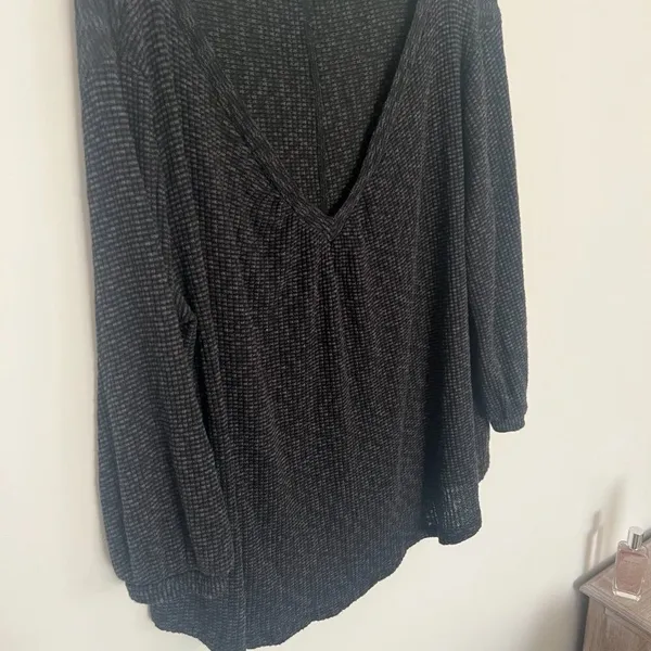 Eri + Ali xl‎ black blouse - Image 3