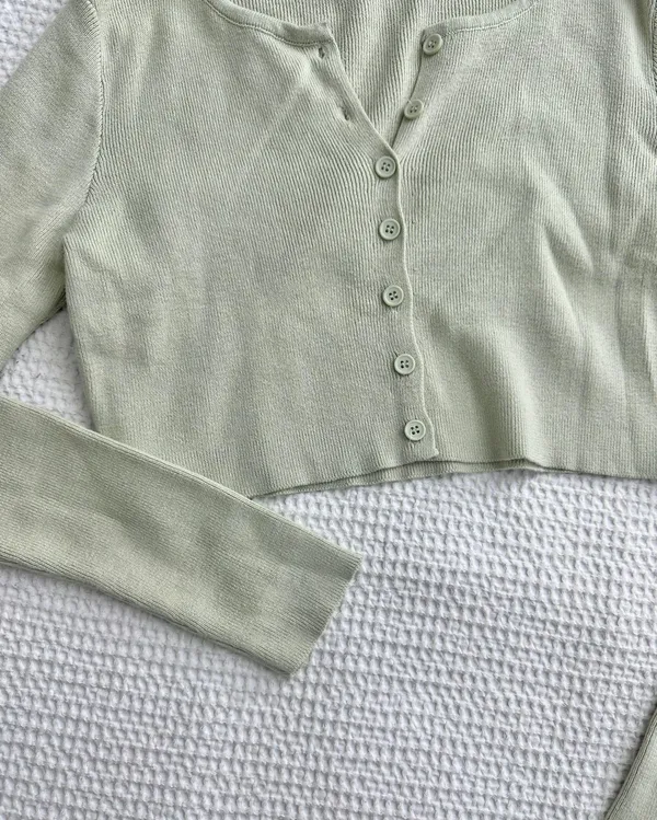 Princess Polly buttondown cropped longsleeve cardigan - Image 4