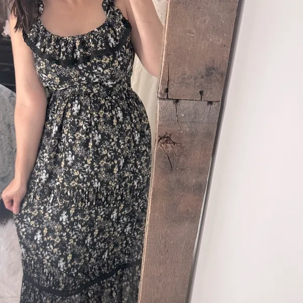 Free the Roses Black and White Floral Maxi Dress size small - Image 5