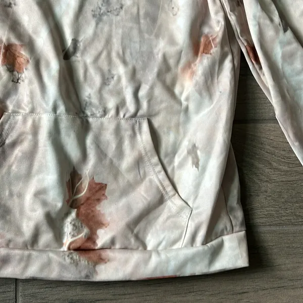 Leaf print hoodie Size L - Image 2