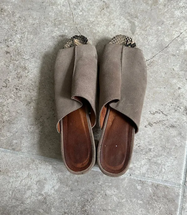 Free People Gray  mules - Image 3