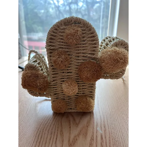 New Women’s Savanna Straw Cactus 🌵Handbag👜Purse Snap Closure Natural 7.5”x7.5” - Image 5