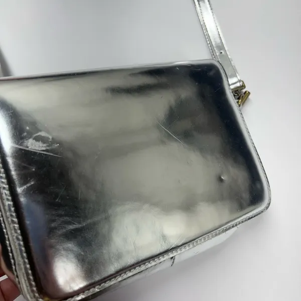 MADEWELL The Toggle‎ Flap Crossbody Bag in Specchio Leather - Silver - Image 3