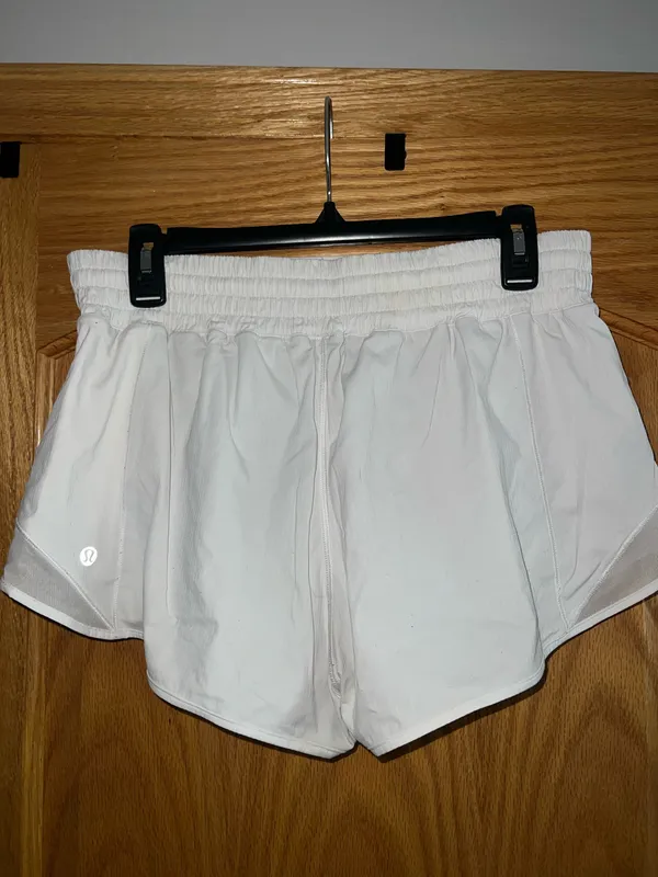 Lululemon Hotty Hot High-Rise Lined Short 2.5 in White - Image 3