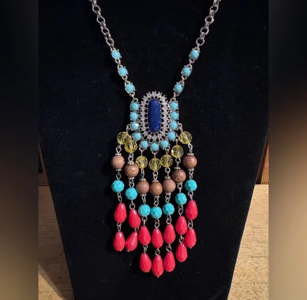 Long Statement Silver Tone Chandelier Necklace - Image 2