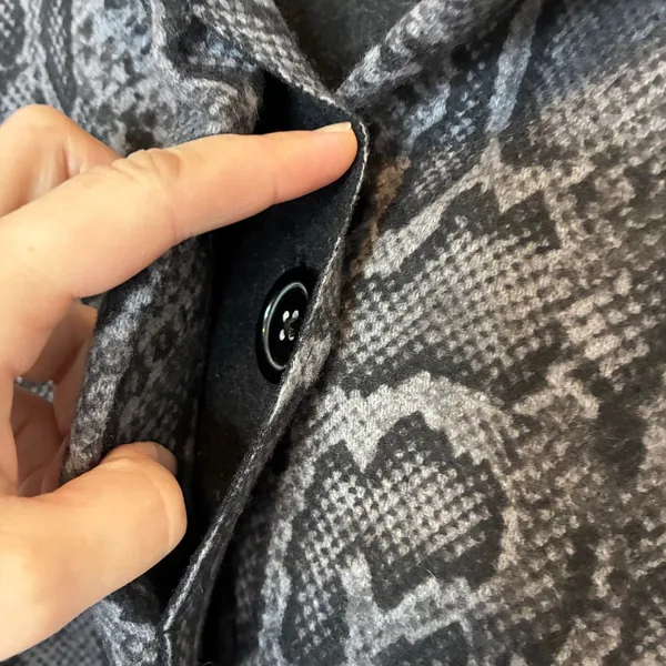 Jones New York Gray Snakeskin Wool Blend Button Front Coat Edgy Womens XL - Image 3