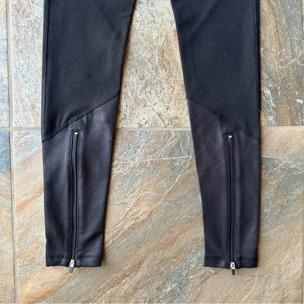 Alo Yoga Undertone Legging Two Tone Black Ankle Zipper Women's Size XS - Image 7