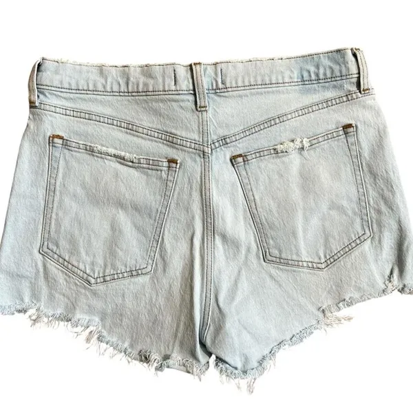 Abercrombie The Mom Short High Rise Light Wash Distressed Cutoff Jean Shorts 30 - Image 2