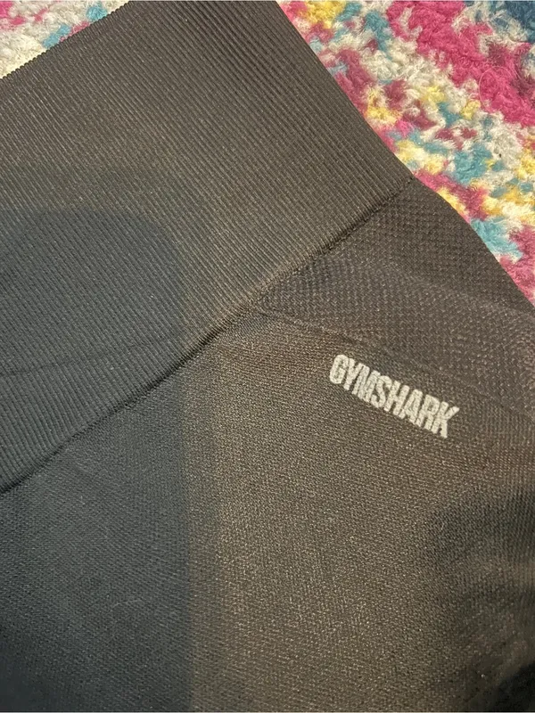 Gymshark black biker shorts size L - Image 8
