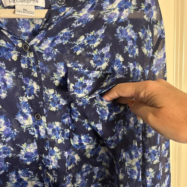 Liz Claiborne Long‎ Sleeve Blouse XL Blue Sheer Floral Button Top Cottagecore - Image 5