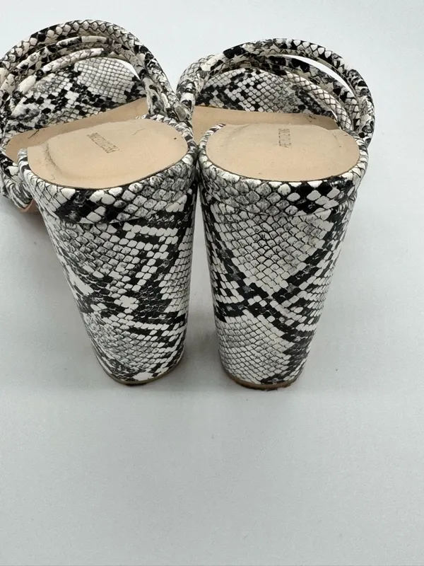 Pretty Little Thing feaux Snake skin Toe Mules Sz7 Ws10 - Image 2