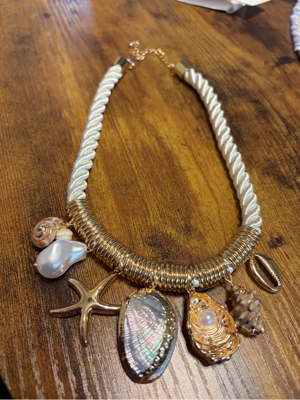 Bohemian Shell Statement Necklace in Cream and Gold - Image 2