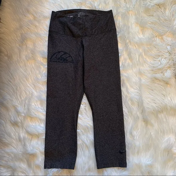 Nike Women's Size Medium Cropped Leggings‎ Dark Gray Mt. Hood Volleyball Club - Image 3