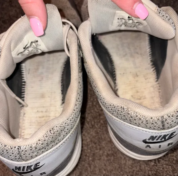 Men’s Nike Air Max 1 Ultra Essential Shoes - Image 6