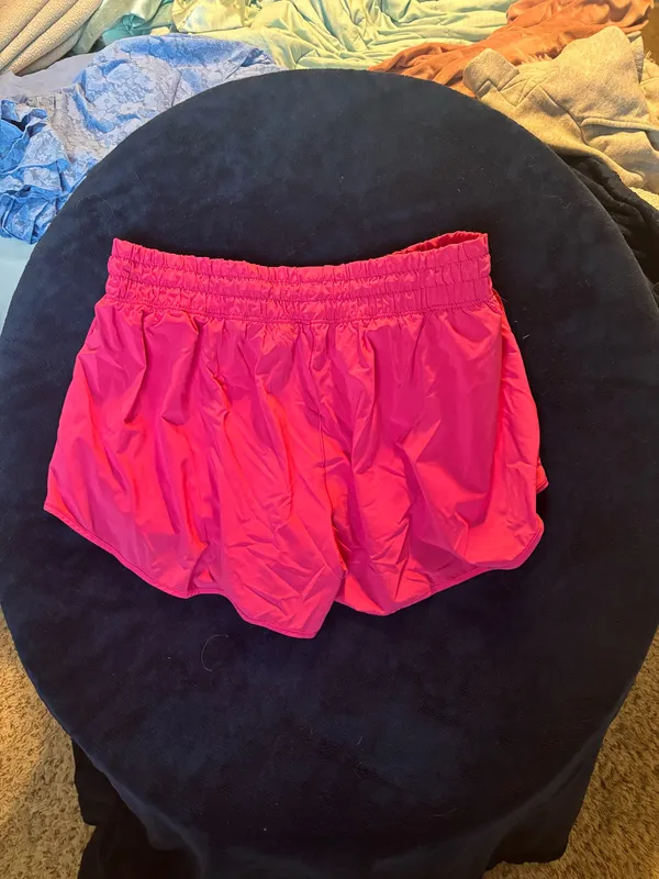 OFFLINE By Aerie 2" Hot Stuff Short Bright pink - Image 3