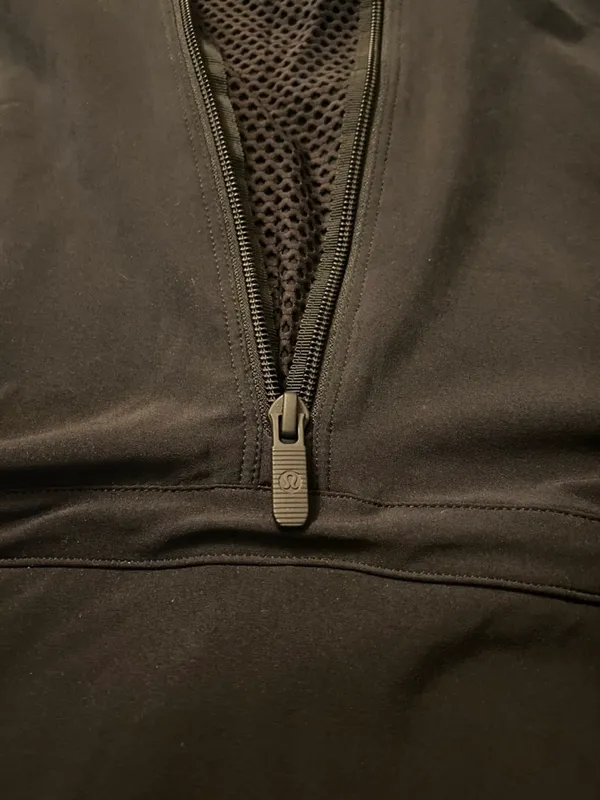 Lululemon All Day Breeze Hoodie - Image 5