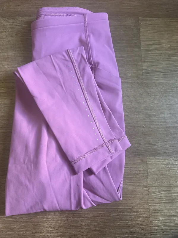 Lululemon Leggings - Image 3