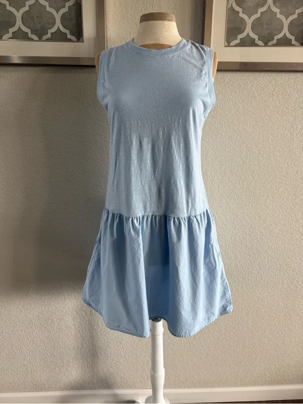 Universal Threads baby blue sleeveless shift dress S - Image 2