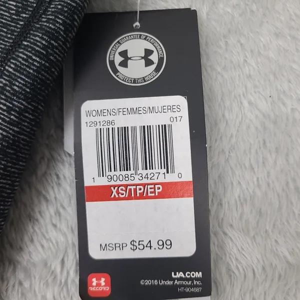 NWT‎ Under Armour Womens HeatGear Compression Capri Leggings Gray XSmall 1309652 - Image 2