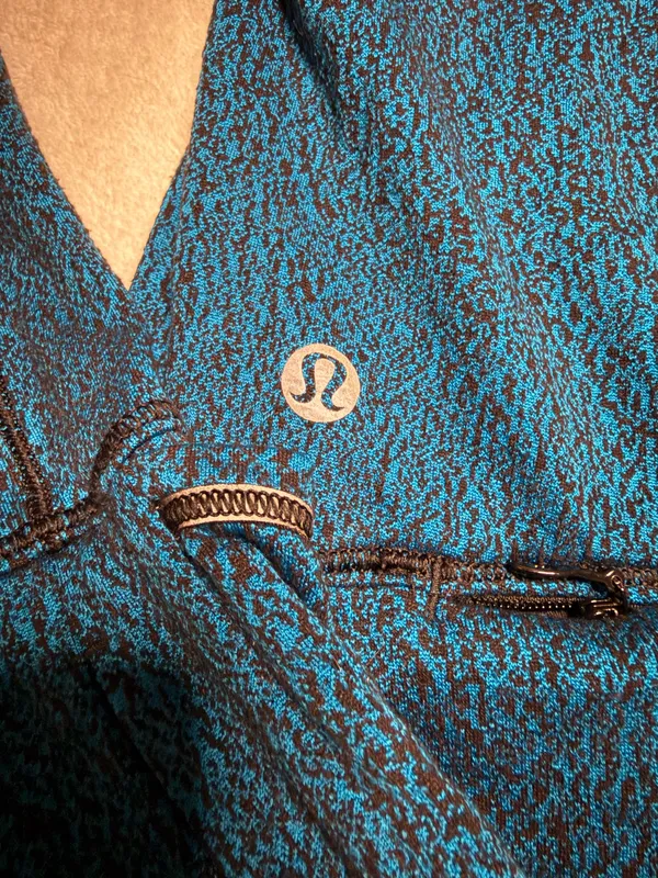 Lululemon Rush Hour 1/2 Zip jacket. - Image 3