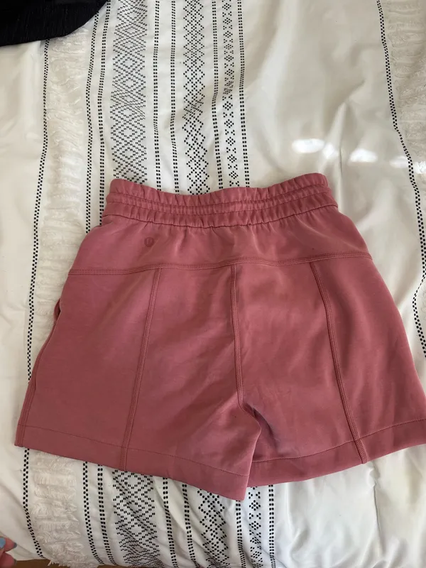 Lululemon Softstreme Shorts High-Rise 4" 2 - Image 3