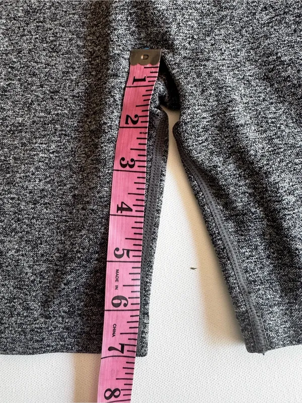Charlotte Russe Gray High-Rise Seamless Bike Shorts - Image 3