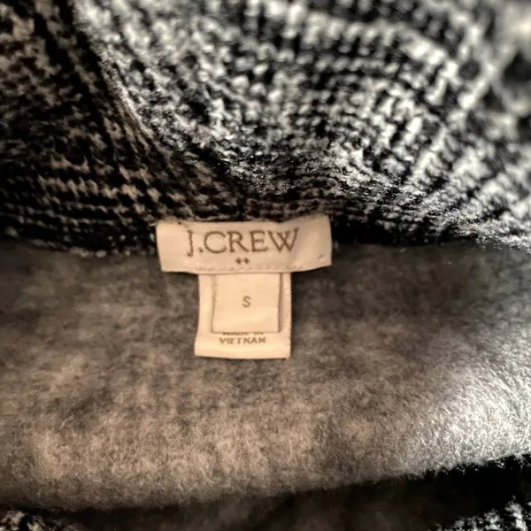 J. Crew Glen Plaid Funnel Neck Thick Fleece Pullover Black Gray Size Small‎ - Image 5