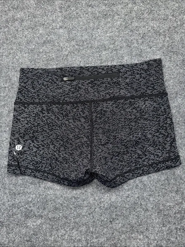 lululemon athletica Quick Pace Short (2.5") - Image 3