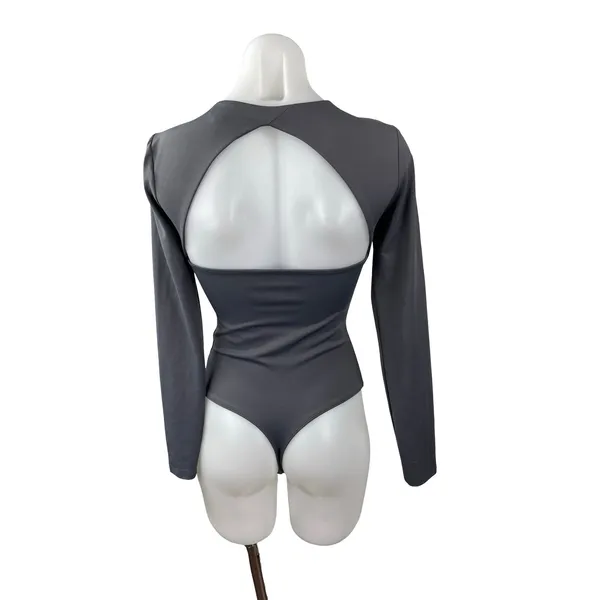 Express Body Contour Gray Long Sleeve Backless T Shirt Bodysuit Top Size XS - Image 4