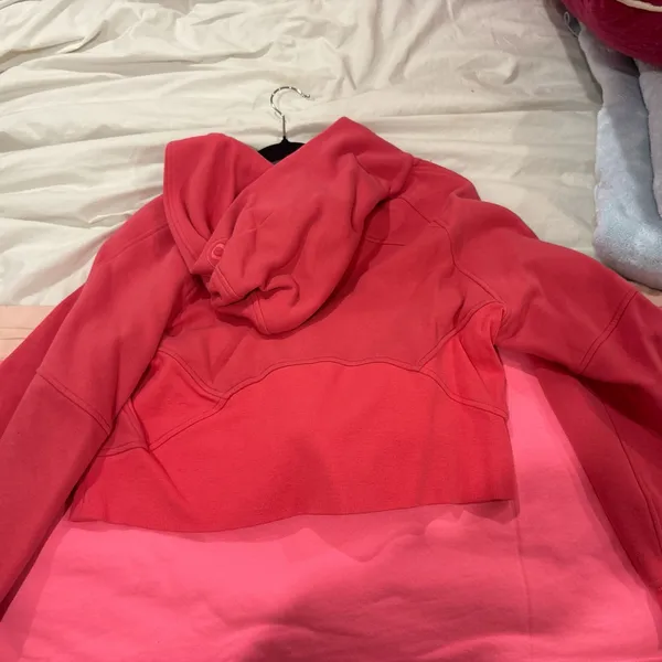 Lululemon Scuba - Image 2
