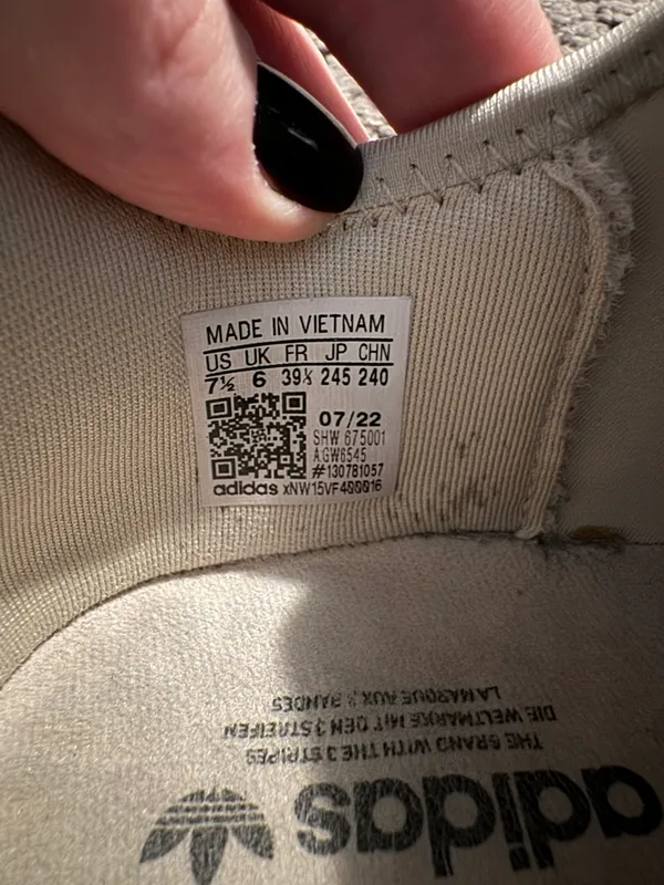 Adidas NMD_R1 - Image 4