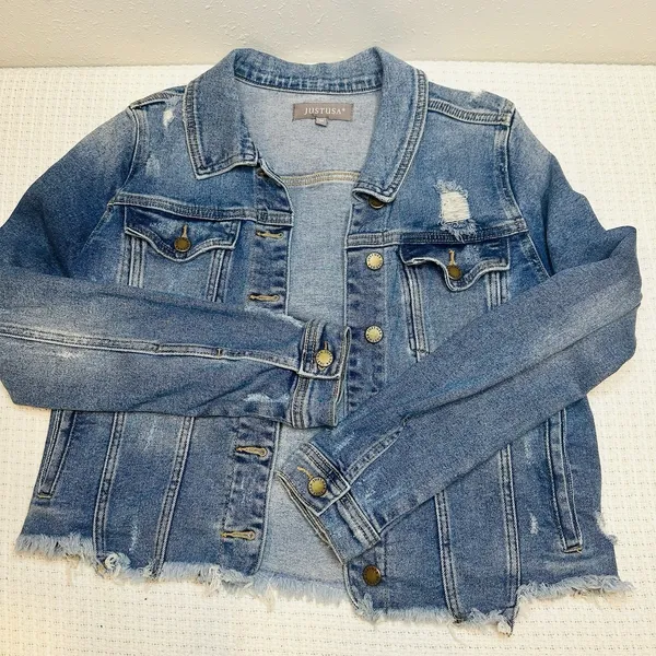 Just USA Boutique Women Distressed Blue Staircase Hem Jean Jacket Button Up-Med - Image 8