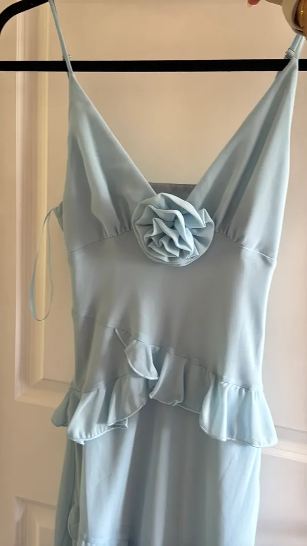 Selfie Leslie wedding guest dress - Image 4