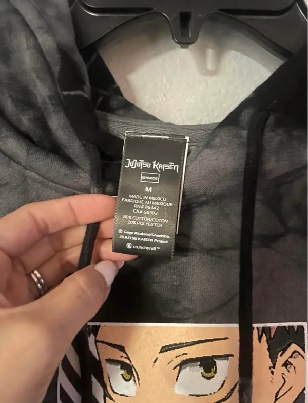 & Other Stories Jujutsu Kaisen hoodie - Image 4