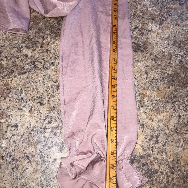 Altar'd State blouse size xl pinkish, mauve - Image 4