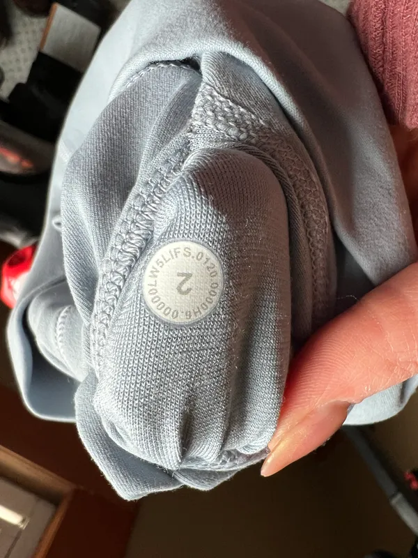 Lululemon Align 25” in Chambray - Image 5