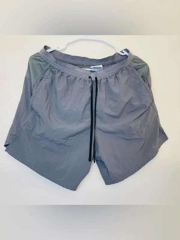 Nike Women’s Dri Fit Stride Running Grey Shorts Size M‎ - Image 3