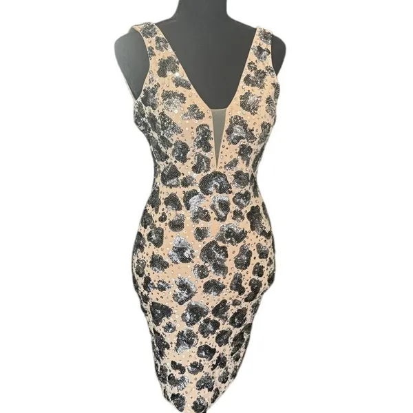 NWT Designer Jovani Sz.00 Mini Dress Sequin Leopard Print Nude Illusion Low Back - Image 12