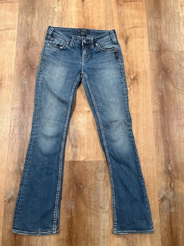 Silver Jeans Women’s Bootcut Jeans Jeans - Image 2