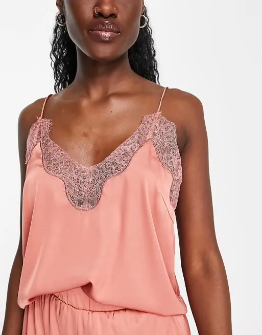 NWOT ASOS DESIGN satin pajama cami with lace in rust. Size US 10 - Image 4
