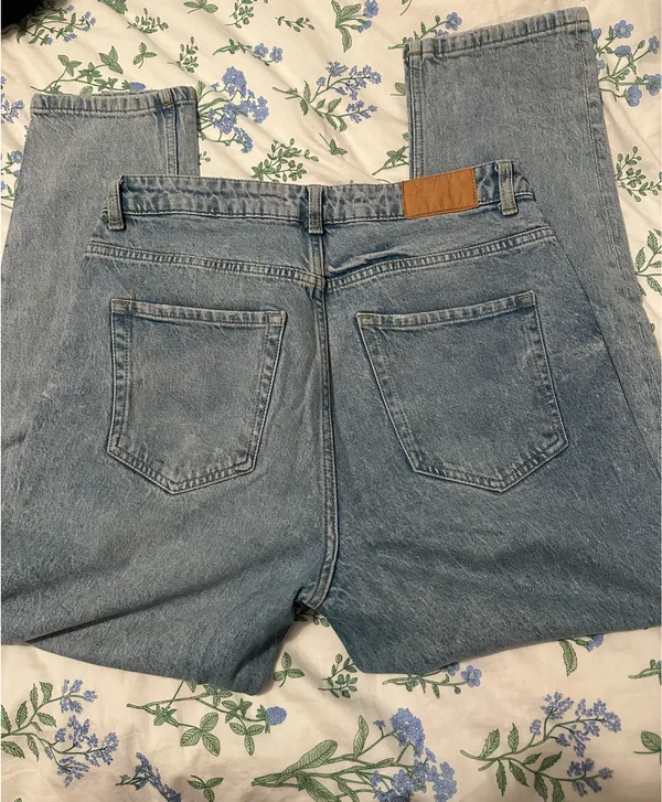 ZARA Jeans High-Rise Straight Leg - Image 2