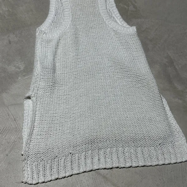 VTG Abercrombie Fitch Cream Knit Sleeveless Mock Neck Sleeveless Sweater Tank XS - Image 10