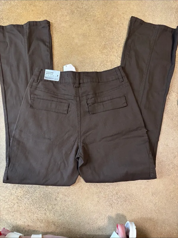 Madden Girl Brown Boot Cut Cargo Pants - Image 2