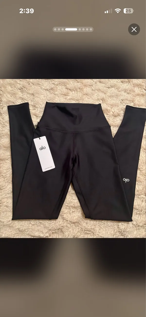 Alo High-Waisted Yoga Airlift Leggings Black size XS NWT - Image 4