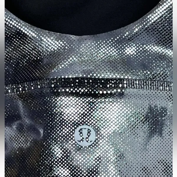 Lululemon Align Bra * Shine Diamond Dye Diffuse Dot Foil Graphite  size 2 - Image 2